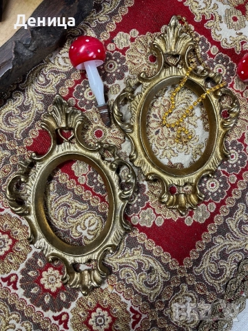 Метални рамки за снимки⚜️ Размер-16.5/11 см и размер на вътрешна част за снимка-7.5.5 см Рамките са 