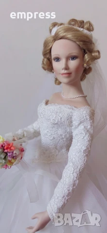 Порцеланова кукла Ashton-Drake , снимка 3 - Колекции - 50665486