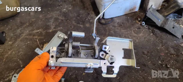 Външна дръжка предна дясна врата Honda Jazz - 50лв, снимка 2 - Части - 50402691