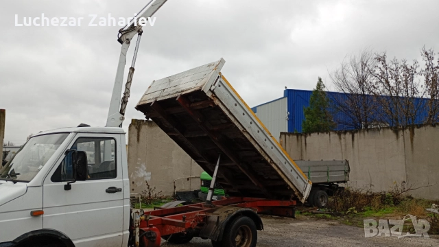 Изгоден транспорт камион с кран