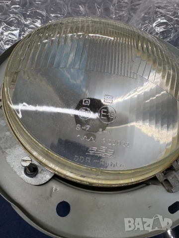 Комплект оригинални DDR Ruhla фарове за Трабант гривни рефлектори бомбета каски, снимка 2 - Части - 53239938