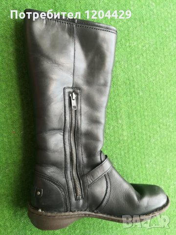 Оригинални ботуши UGG , снимка 3 - Детски боти и ботуши - 27813757