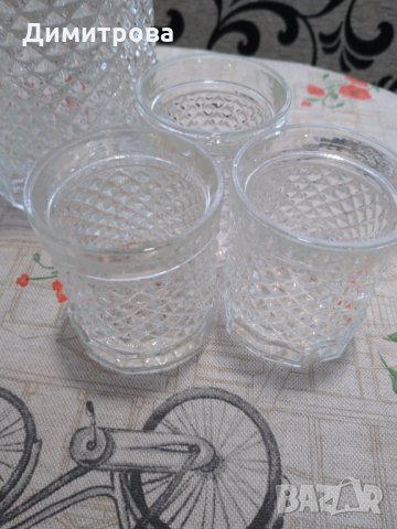 Сервиз за ракия с гарафа, снимка 3 - Сервизи - 27350207