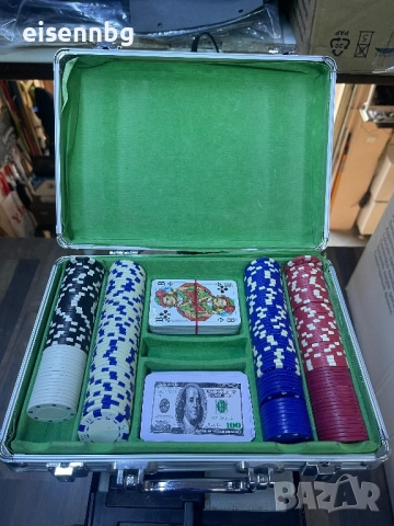 Покер чипове комплект 