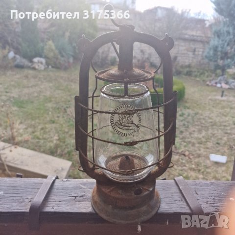Стар фенер от 20 век с релефно стъкло