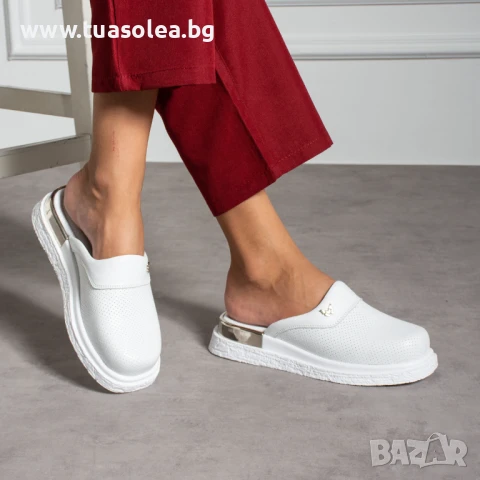 Бели анатомични чехли от естествена кожа | Марка Tuasolea, снимка 1