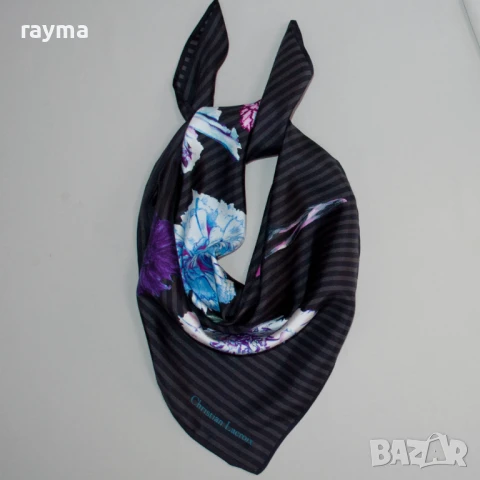 Christian Lacroix копринен шал принт карамфили, снимка 2 - Шалове - 51295713