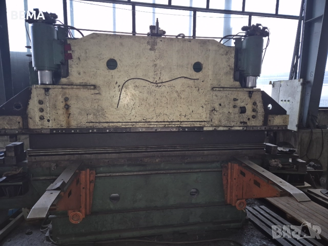 Абкант - преса за ламарина