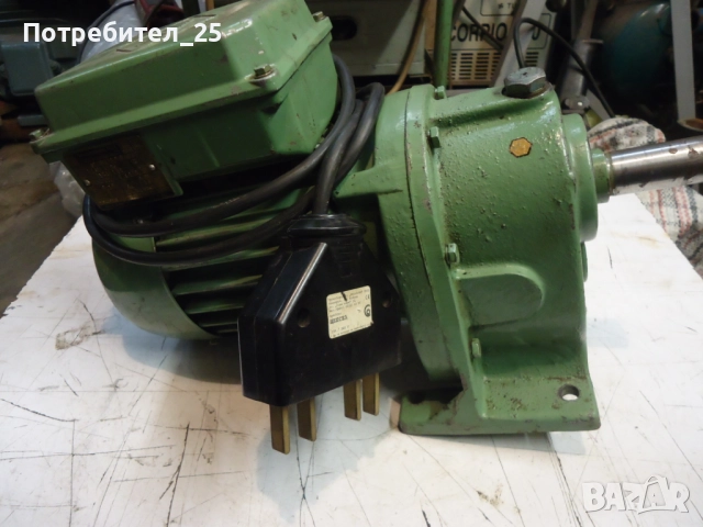 Мотор - редуктор със спирачка, снимка 5 - Електродвигатели - 51548129
