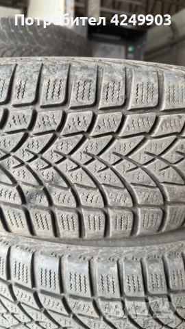 Зимни гуми, снимка 4 - Гуми и джанти - 52373766