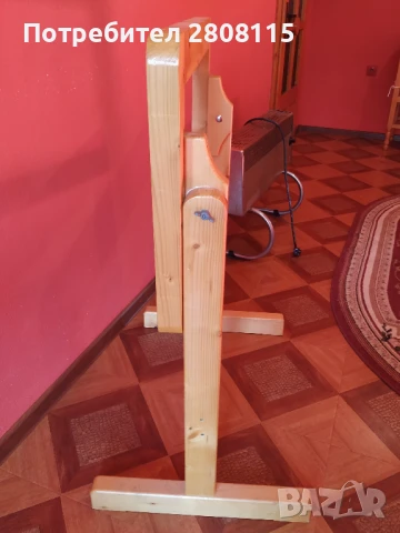 уникално изработена стойка за шиене на гоблени, снимка 2 - Други стоки за дома - 50941664