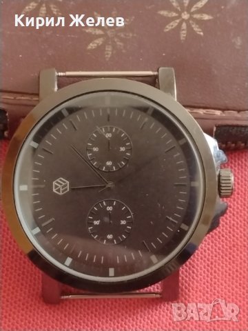 Модерен унисекс часовник Bershka made in China много красив изискан 42798, снимка 1 - Мъжки - 43743605