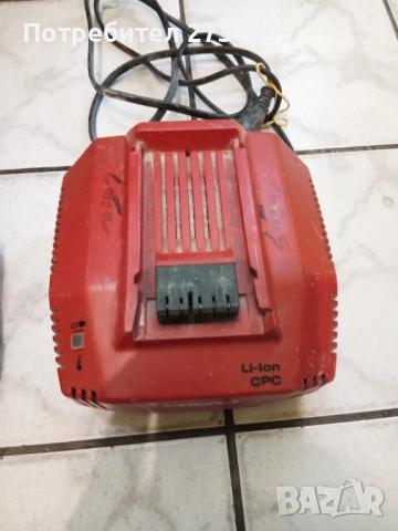 Продавам батерия и зарядно , снимка 2 - Батерии, зарядни - 53027650