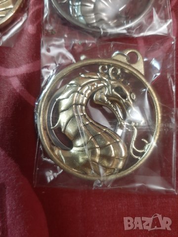 Медальони и ключодържатели дракон "Мортал комбат", снимка 2 - Колиета, медальони, синджири - 35331177