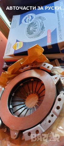 Диск притискателен , феродов и лагер Лада Нива ф 215 мм , снимка 3 - Други - 39300314