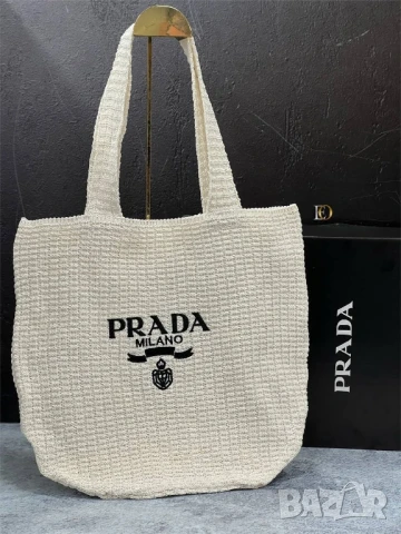 чанти prada loewe , снимка 4 - Чанти - 50785891