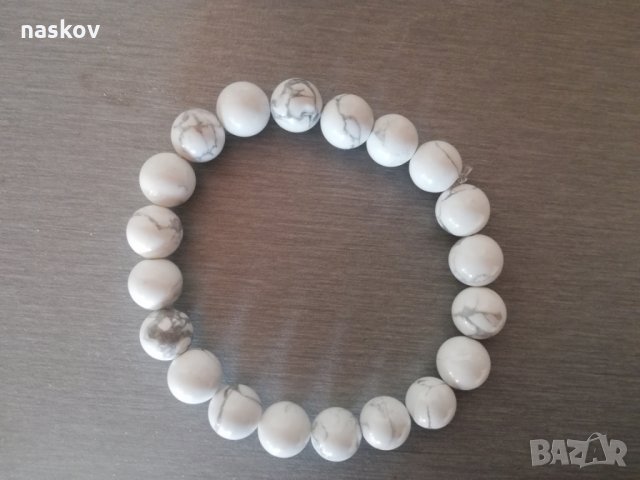 Гривни от Малахит, Чароит, Пренит, Магнитит, Слънчев камък, Турмалинов кварц, хаулит, хематит, снимка 8 - Гривни - 27744990