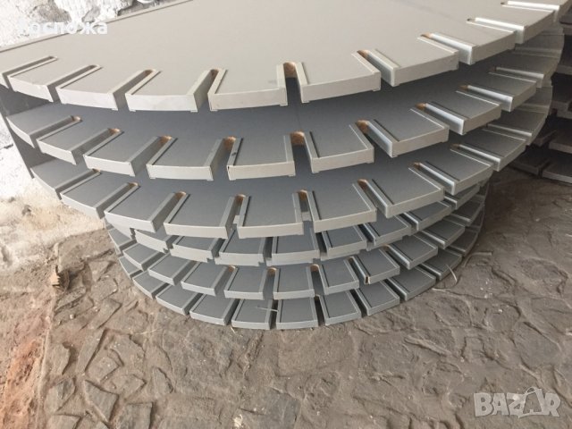 Стелажи дървени, снимка 3 - Стелажи и щандове - 33649599