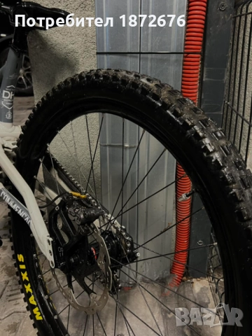 Продавам колело Commencal Supreme V4, снимка 5 - Велосипеди - 52777728