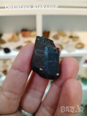 Лот от три образеца: натечен халцедон, турмалин и стилбит, изгодно , снимка 3 - Колекции - 52208792