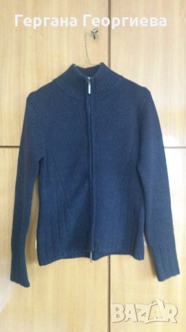 Дамска черна вълнена жилетка, снимка 1