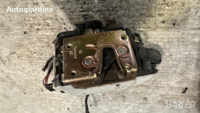 Брава за врата на VW Golf - 1H0862153A / 6457-11 / ZSB1H1837015, снимка 2 - Части - 53066059