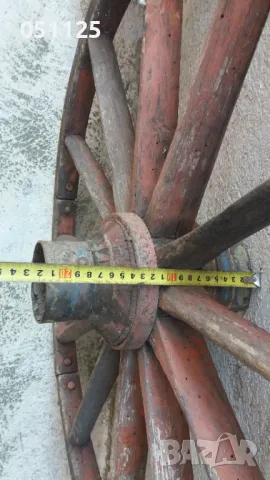 лот от две масивни колела от каруца, файтон , снимка 15 - Антикварни и старинни предмети - 48170633