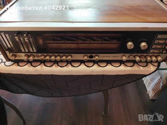 Ретро радио, снимка 4 - Антикварни и старинни предмети - 50743036