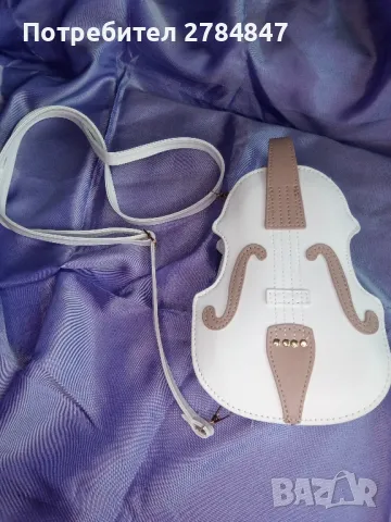 Дамска кожена чанта Китара , снимка 2 - Чанти - 49910132