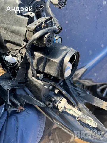 Десен фар за Мазда 5  ксенон, снимка 6 - Друга електроника - 48306534