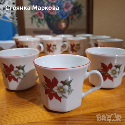 Баварски порцеланов сервиз от 12 чашки за кафе, снимка 5 - Сервизи - 52480850