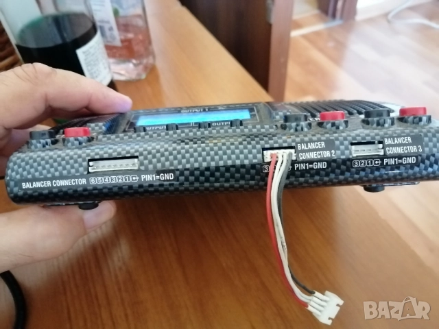 Зарядно устройство за батерии GRAUPNER Ultra Trio plus 14, снимка 13 - Друга електроника - 51475809