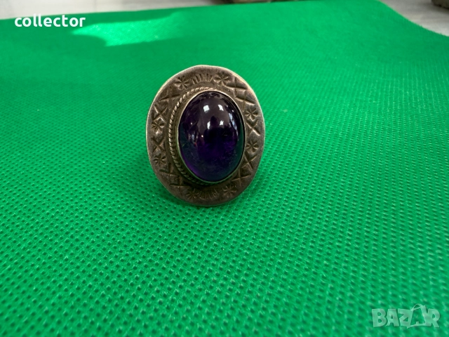 Сребърен пръстен с голям Аметист и красива корона. №7737
