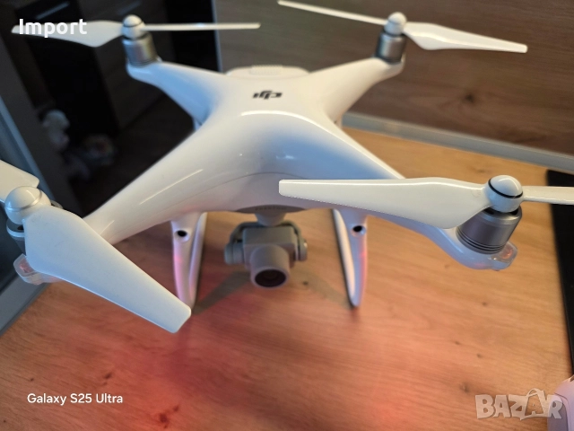 Дрон DJI PHANTOM 4 PRO, снимка 4 - Дронове и аксесоари - 52905513