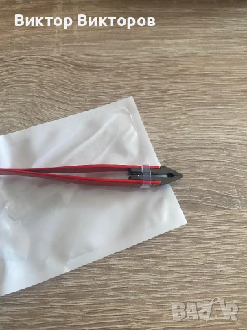 Професионална ножица за вежди и пинцети , снимка 8 - Козметика за лице - 50976627