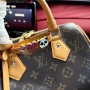 Чанта Louis Vuitton , снимка 4
