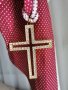 Кръст, снимка 1 - Колиета, медальони, синджири - 32875139