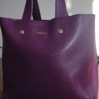 Дамска кожена чанта Furla Musa 790124 Лилава, снимка 1 - Чанти - 43685420