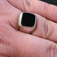 мъжки сребърен пръстен с оникс, снимка 1 - Пръстени - 32765801