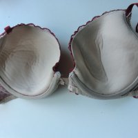 дантелен сутиен вишнево и бежово 80В, снимка 4 - Бельо - 40828264