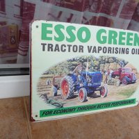 Метална табела Esso Green трактор с ремарке земеделие реколта, снимка 2 - Декорация за дома - 43765356