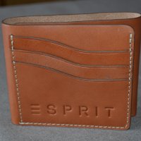 Esprit хоризонтален кожен портфейл до 12 карти, снимка 2 - Портфейли, портмонета - 32742325