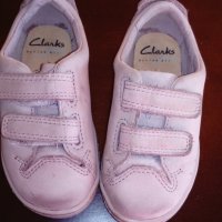 Обувки Clarks 22 розови, снимка 1 - Детски обувки - 28143940