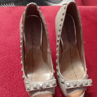 Луксозни дамски обувки, снимка 2 - Дамски елегантни обувки - 35427704