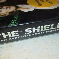 THE SHIELD X3 DVD ВНОС GERMANY 1204231542, снимка 11 - DVD филми - 40347831