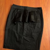 Черна елегантна пола с къдри Access, снимка 1 - Поли - 33120563