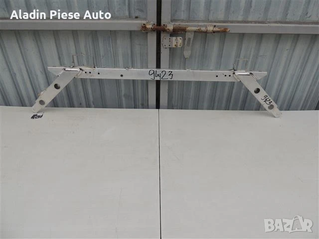 Предна напречна греда Volvo XC60 година 2018 2019 2020 2021 код 31688773 , снимка 1