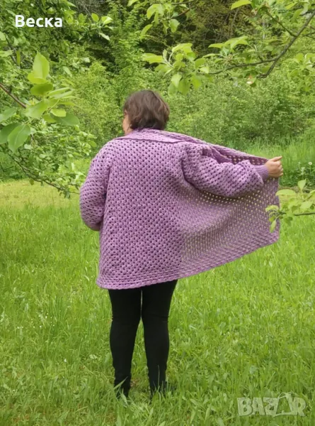 Ръчно изплетена жилетка , снимка 1