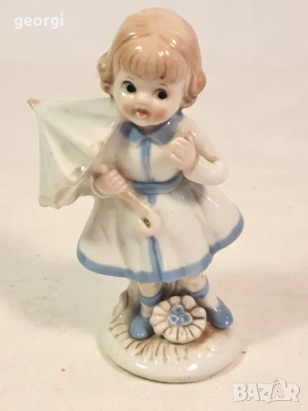 порцеланова фигурка момиче с чадър 19/4, снимка 1