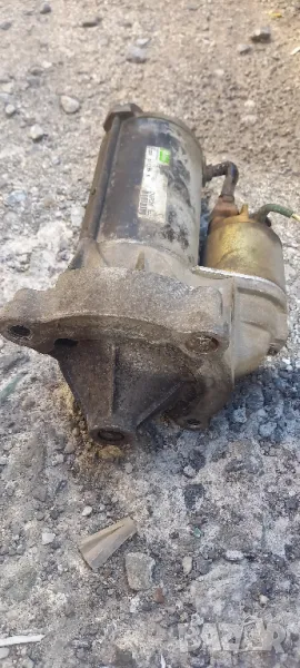 Стартер за Volvo S40 II 2.0 TDI, снимка 1